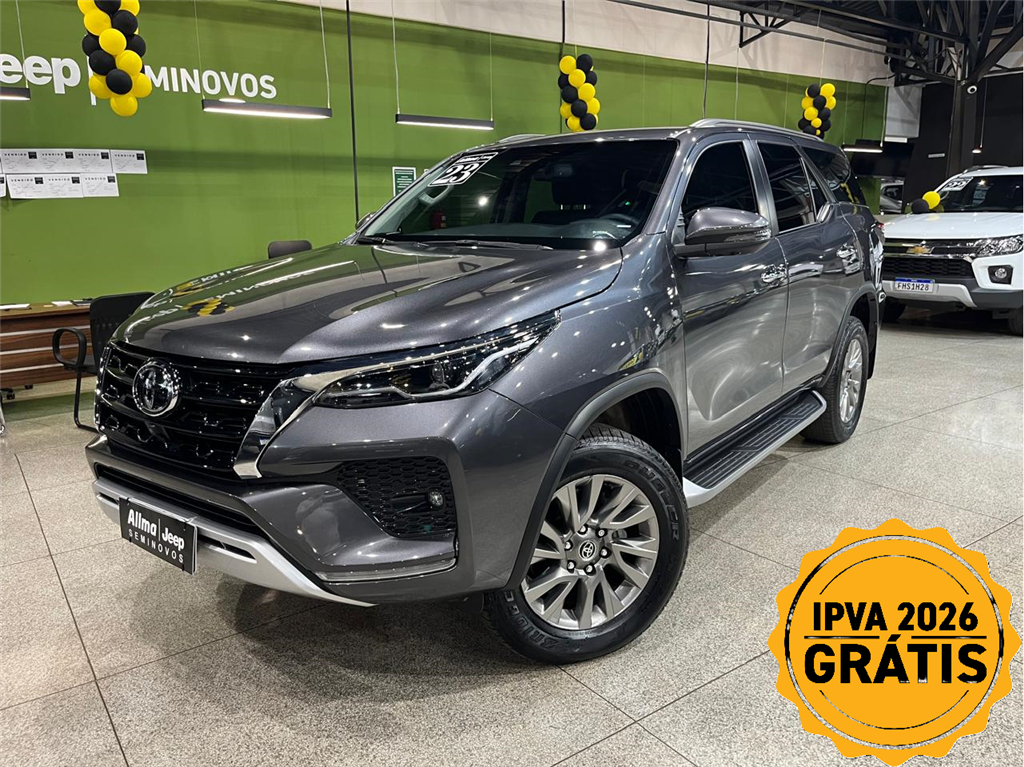 HILUX SW4 2.8 D-4D TURBO DIESEL SRX 4X4 AUTOMÁTICO