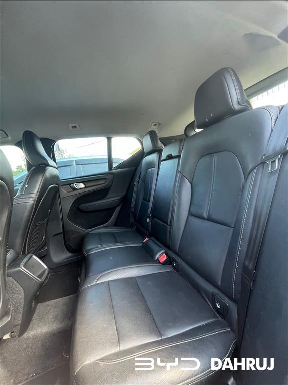 XC40 2.0 T5 GASOLINA MOMENTUM AWD GEARTRONIC8