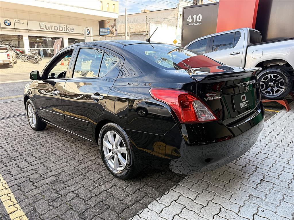 Nissan Versa - 1.6 16V FLEX SL 4P MANUAL