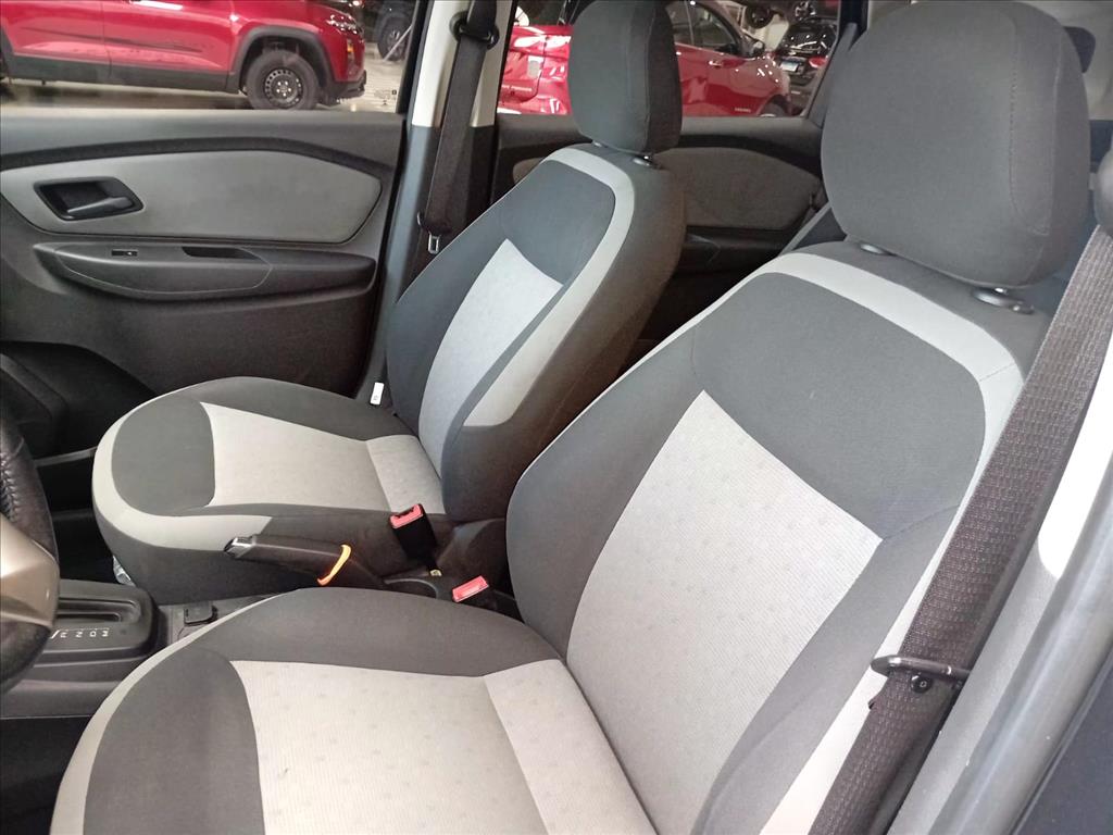 SPIN 1.8 LT 8V FLEX 4P AUTOMÁTICO12