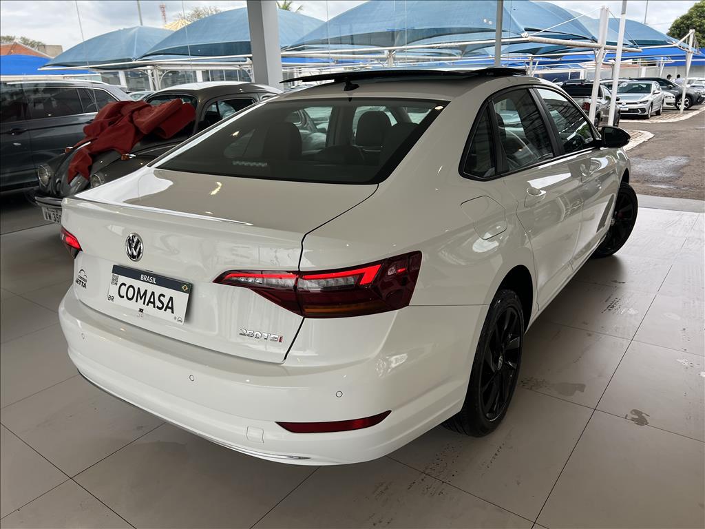 JETTA 1.4 250 TSI TOTAL FLEX COMFORTLINE TIPTRONIC5