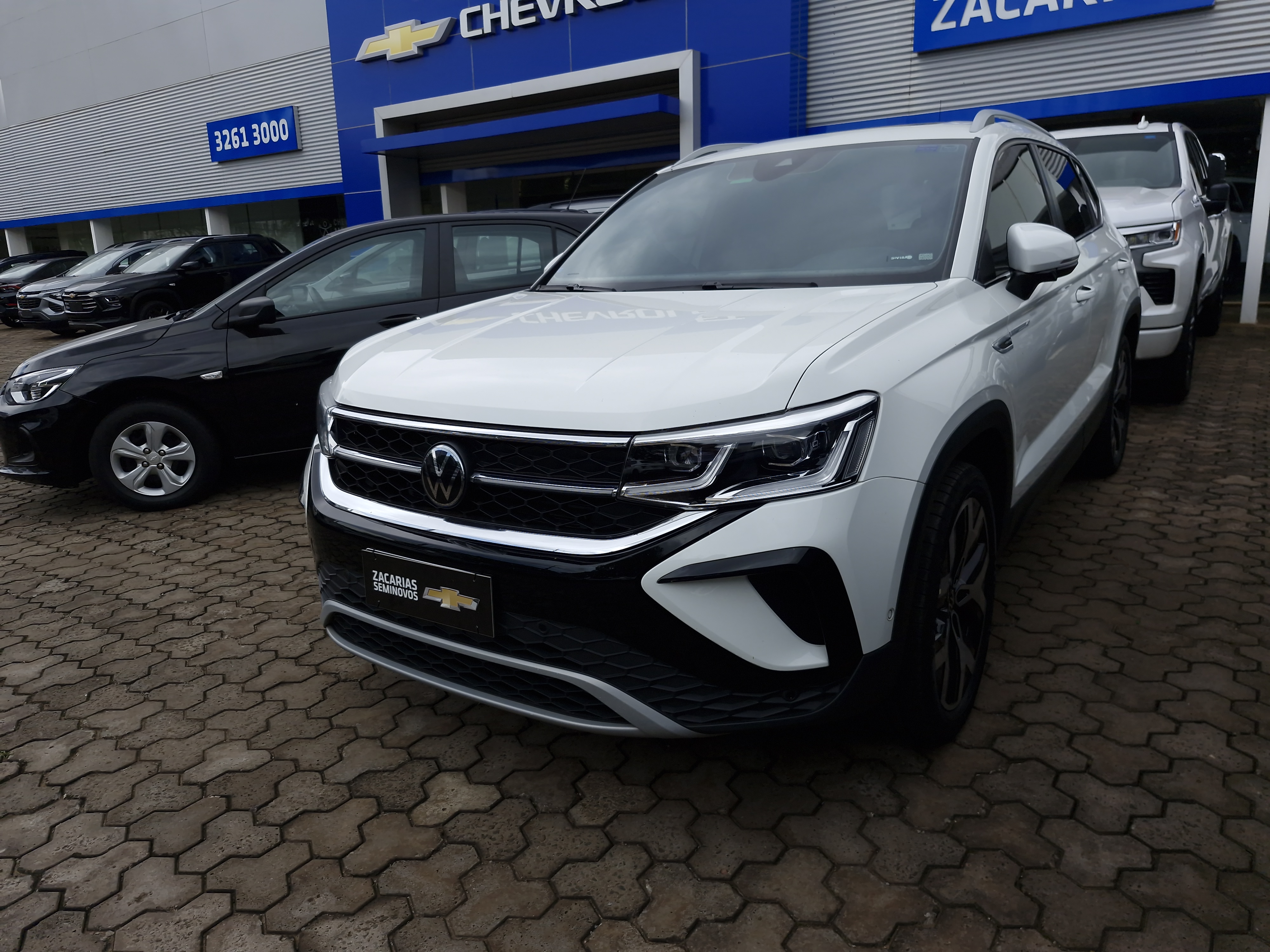 TAOS 1.4 250 TSI TOTAL FLEX HIGHLINE AUTOMÁTICO2
