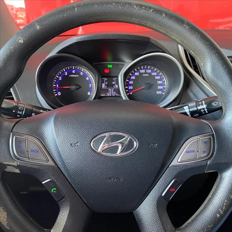 Hyundai-HB20S-1.6 PREMIUM 16V FLEX 4P AUTOMÁTICO