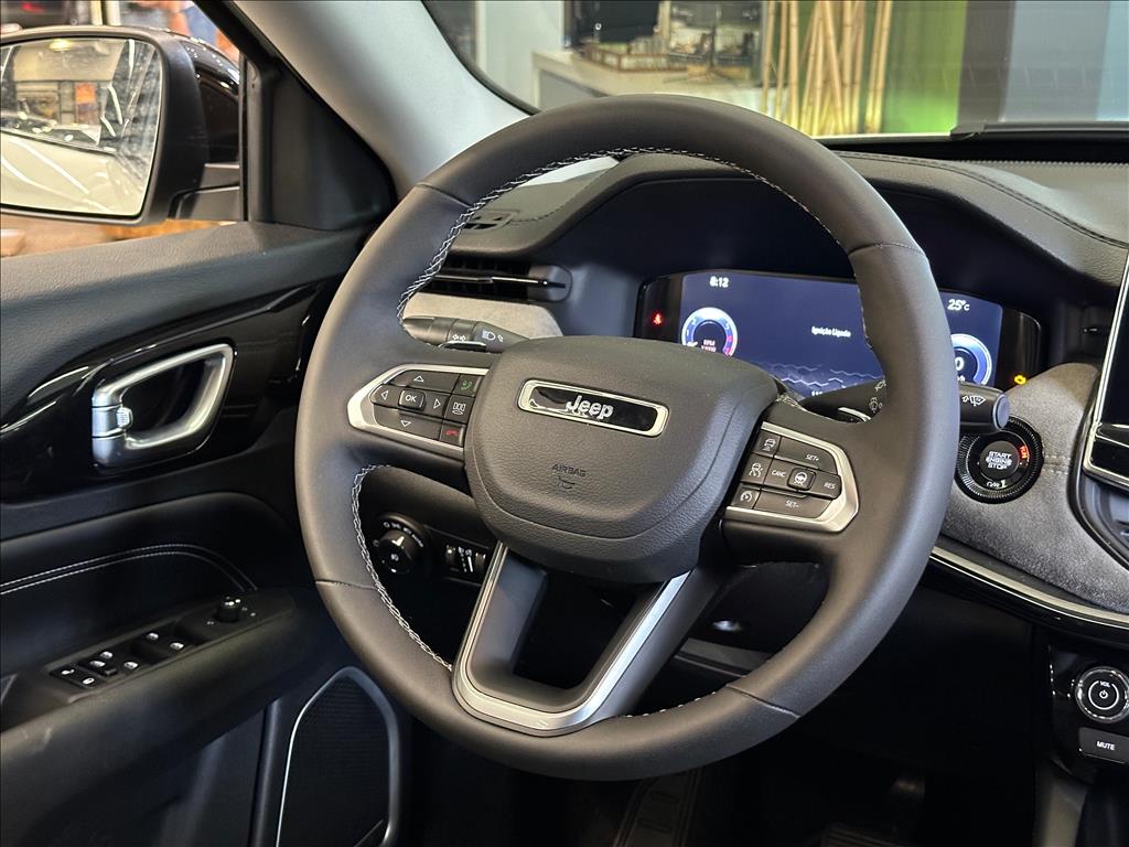 COMMANDER 1.3 T270 TURBO FLEX LIMITED AT65