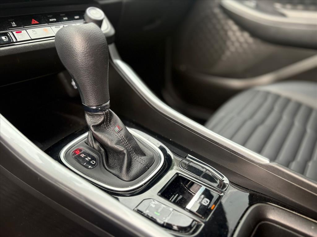 FASTBACK 1.0 TURBO 200 HYBRID AUDACE CVT5