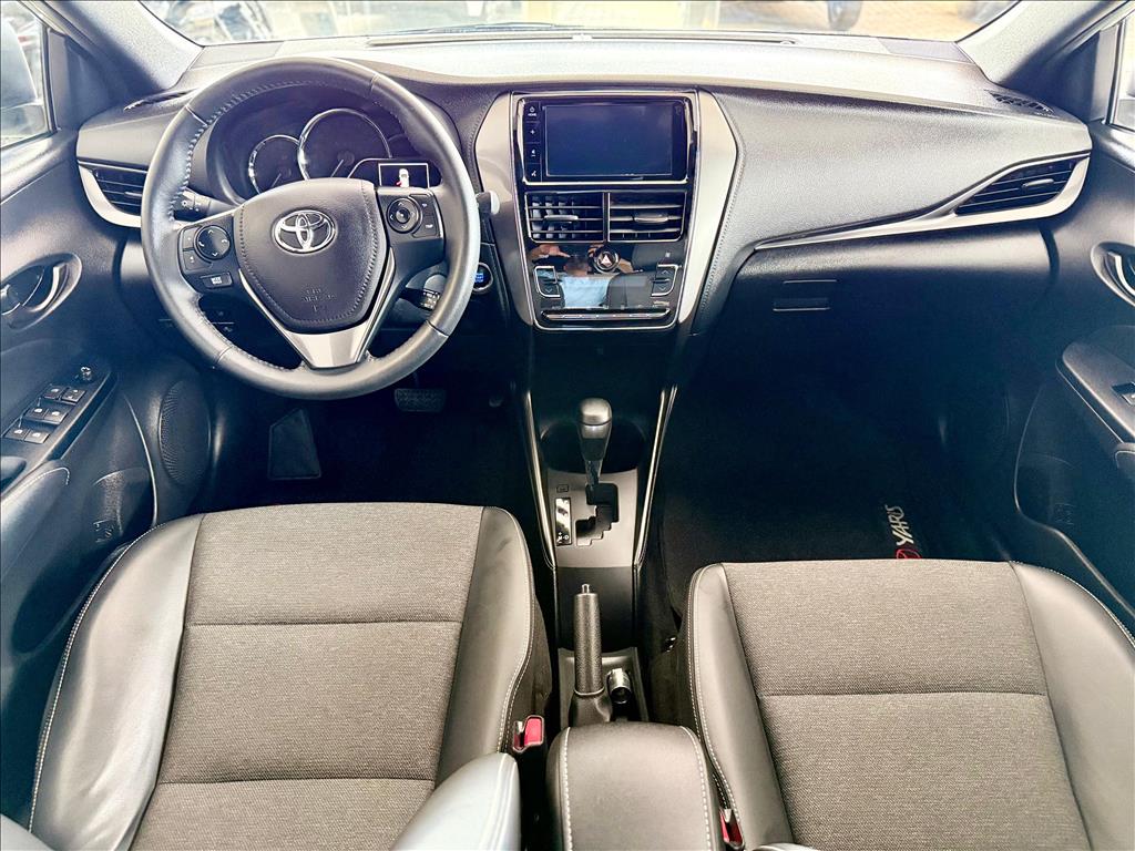YARIS 1.5 16V FLEX XL MULTIDRIVE9