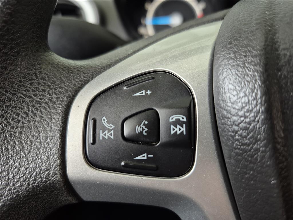 FIESTA 1.6 TI-VCT FLEX SE MANUAL13