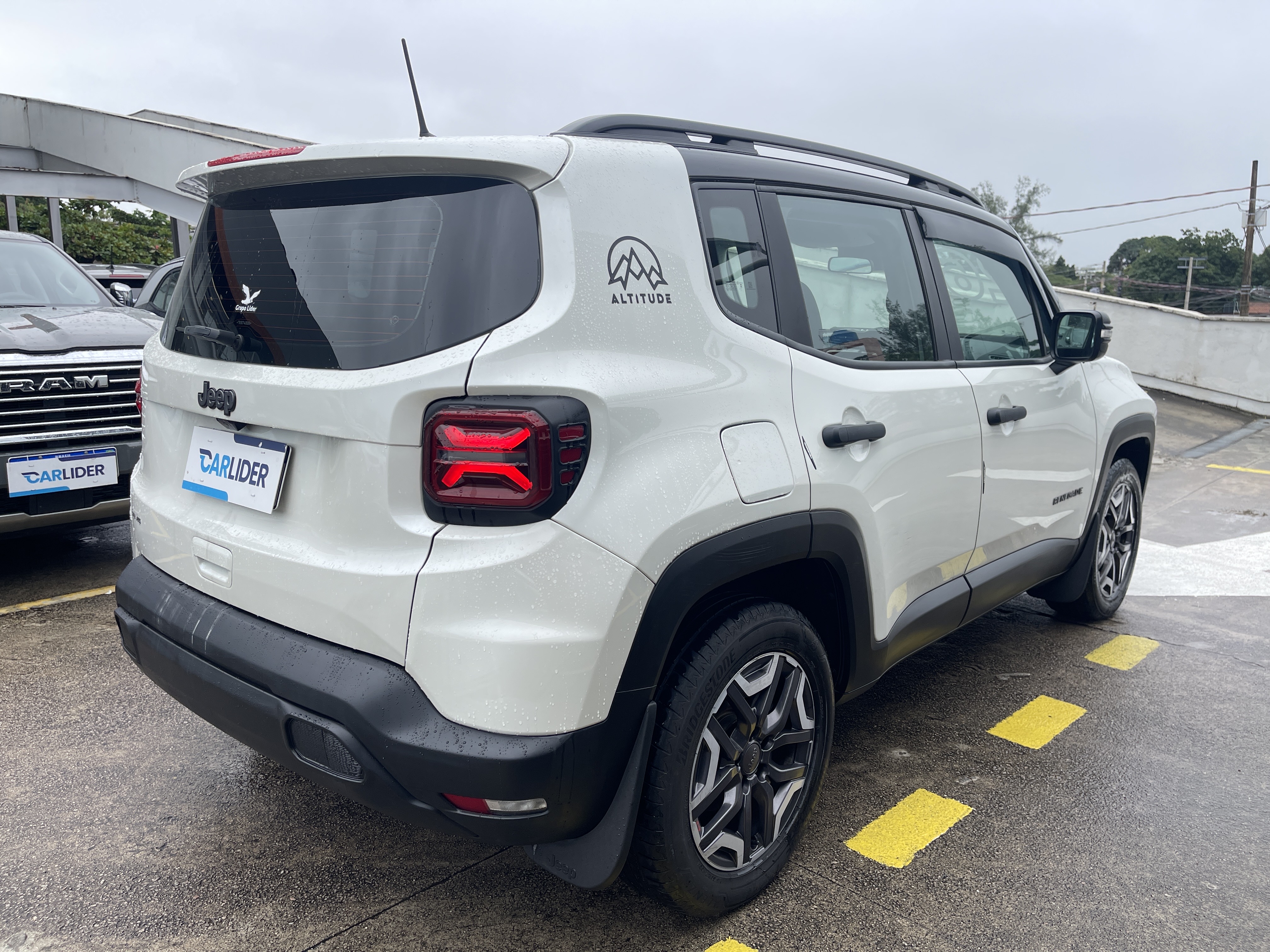 RENEGADE 1.3 T270 TURBO FLEX ALTITUDE AT63