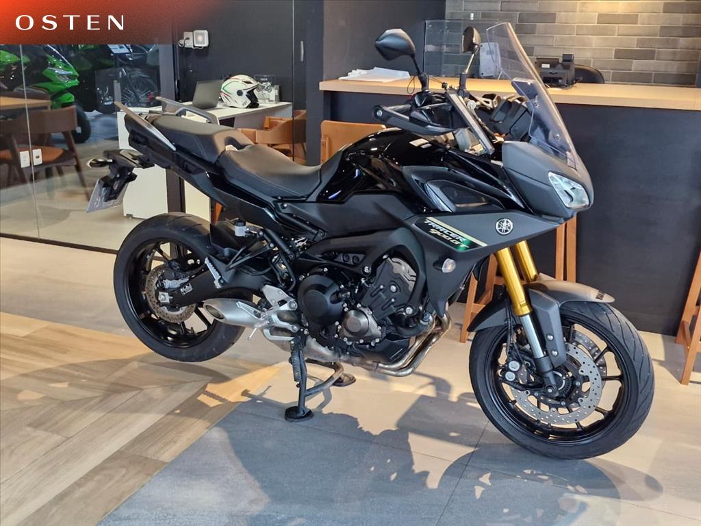 YAMAHA-MT-09-TRACER 900 GT