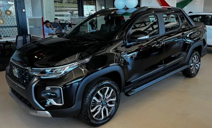 STRADA 1.0 TURBO 200 FLEX RANCH CD CVT