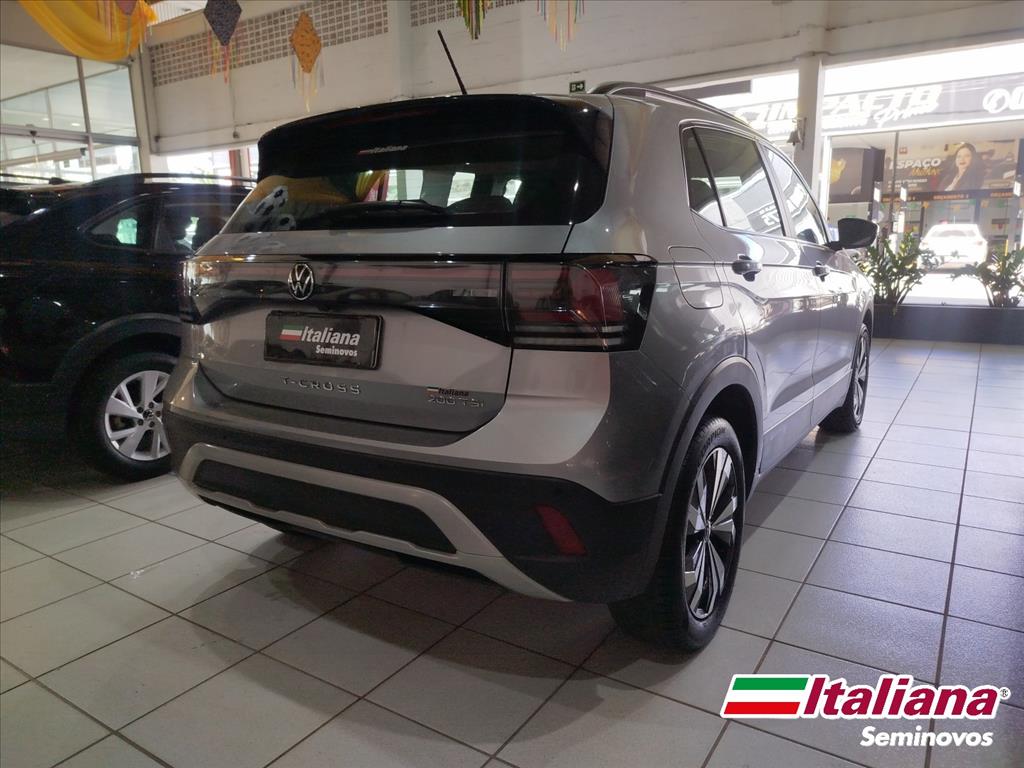 T-CROSS 1.0 200 TSI TOTAL FLEX AUTOMÁTICO1