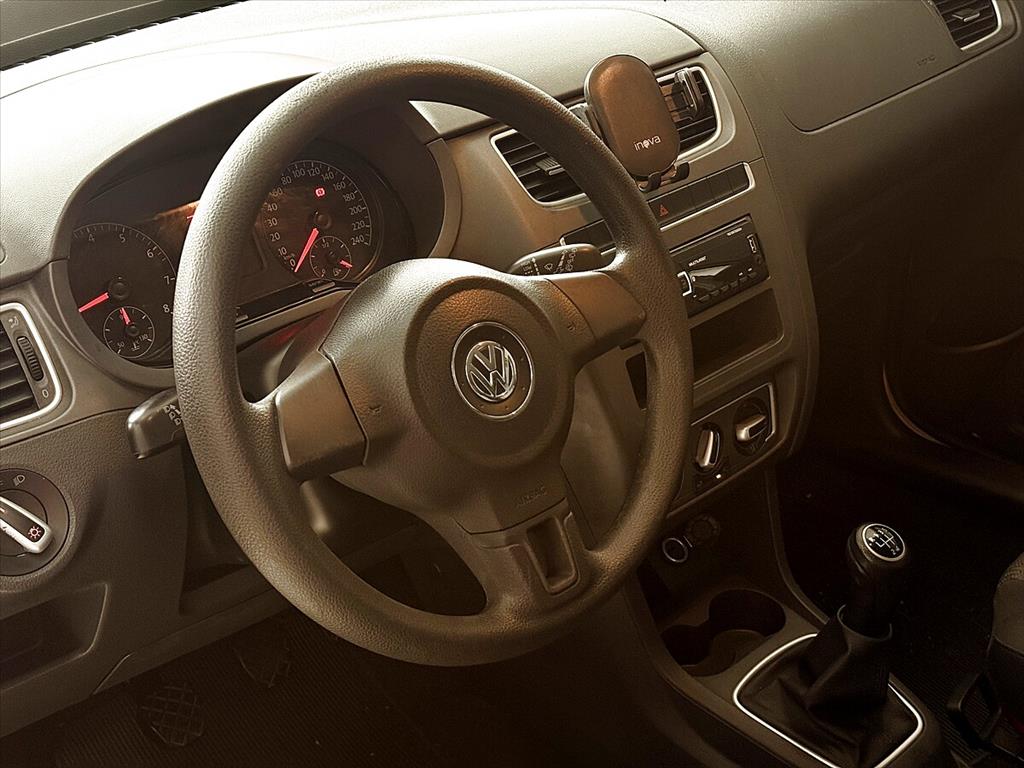 Volkswagen Fox - 1.6 MI 8V FLEX 4P MANUAL