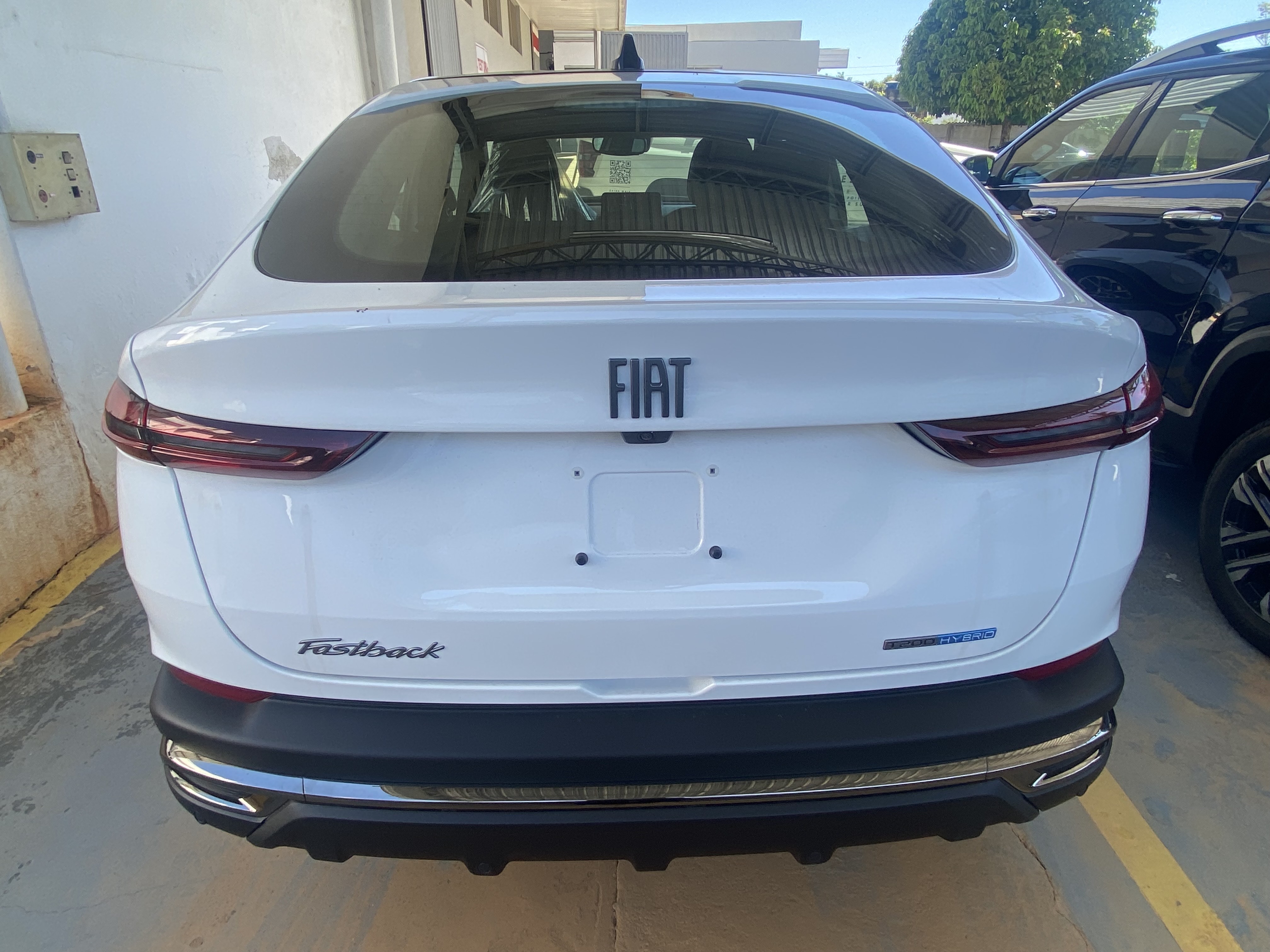 FASTBACK 1.0 TURBO 200 HYBRID IMPETUS CVT3