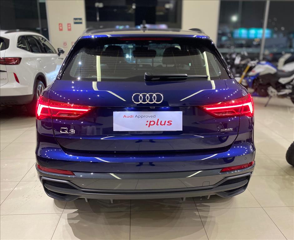 Q3 2.0 40 TFSI GASOLINA PERFORMANCE BLACK QUATTRO TIPTRONIC