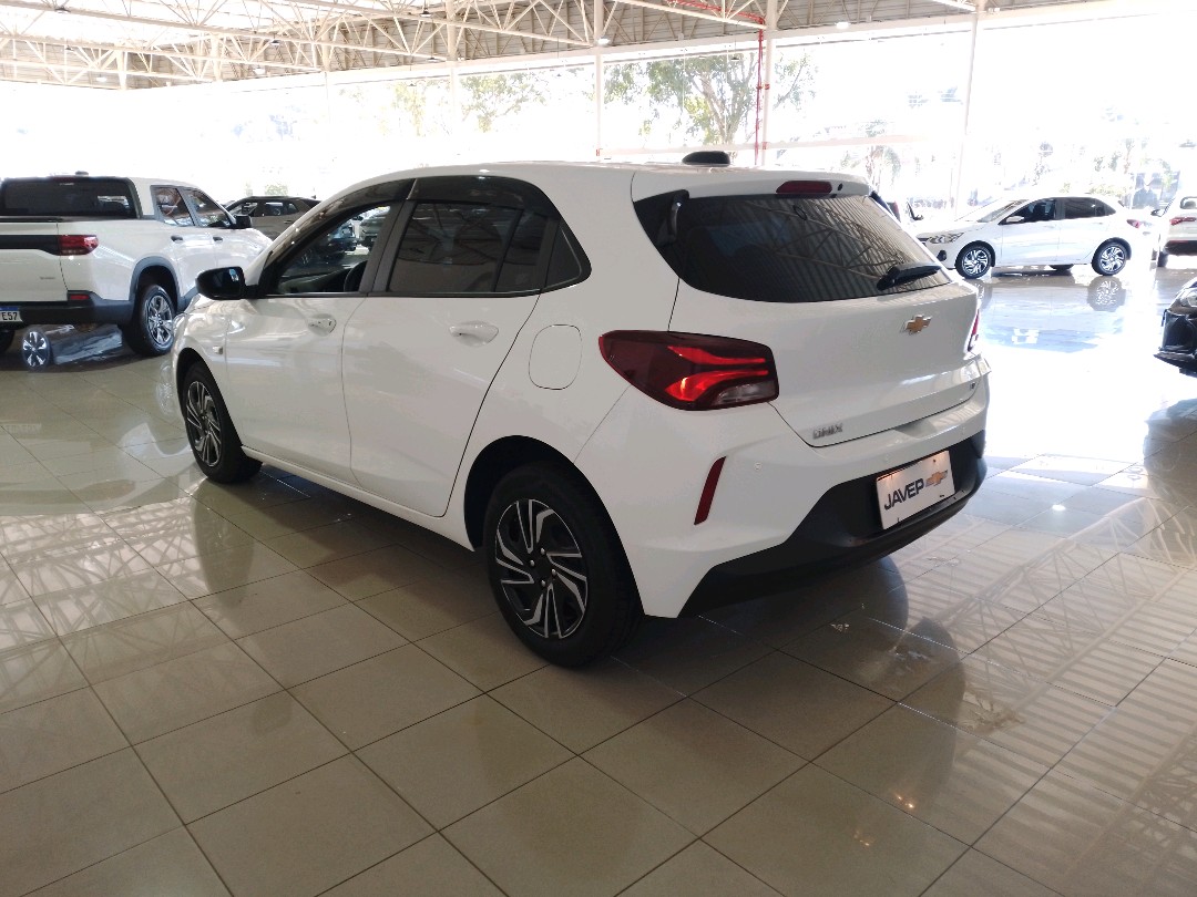 GM - Chevrolet-ONIX-1.0 FLEX LT MANUAL