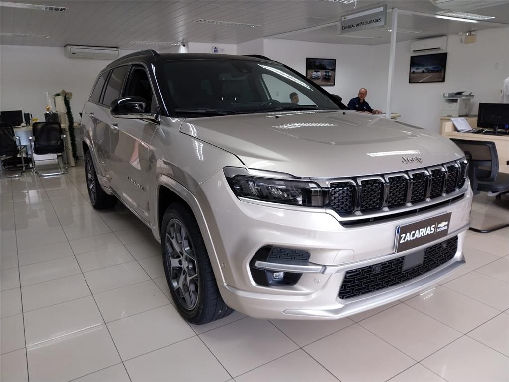 COMMANDER 1.3 T270 TURBO FLEX OVERLAND AT61