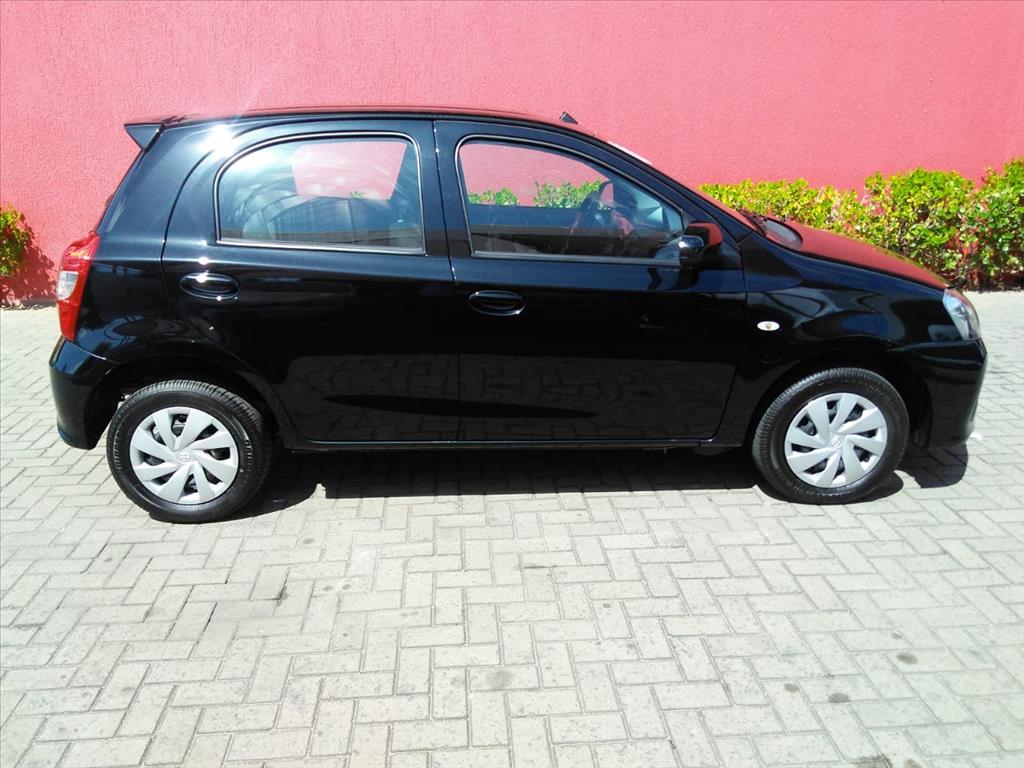 ETIOS 1.5 XS 16V FLEX 4P MANUAL