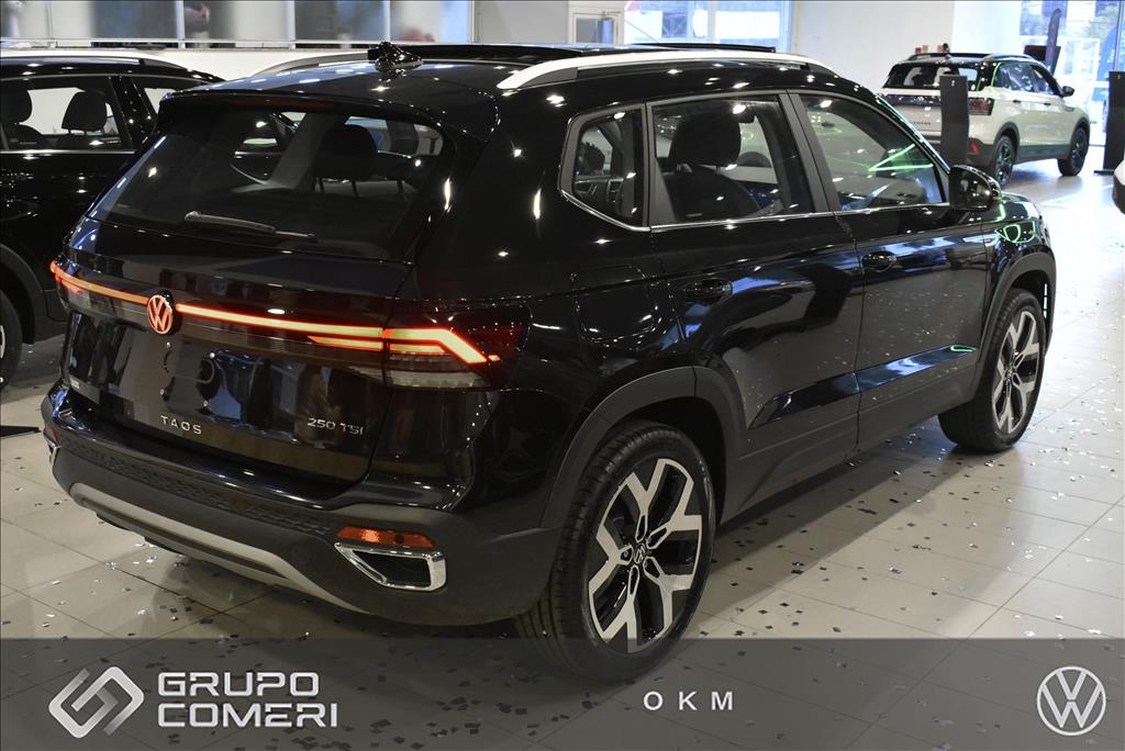 TAOS 1.4 250 TSI TOTAL FLEX HIGHLINE AUTOMÁTICO1