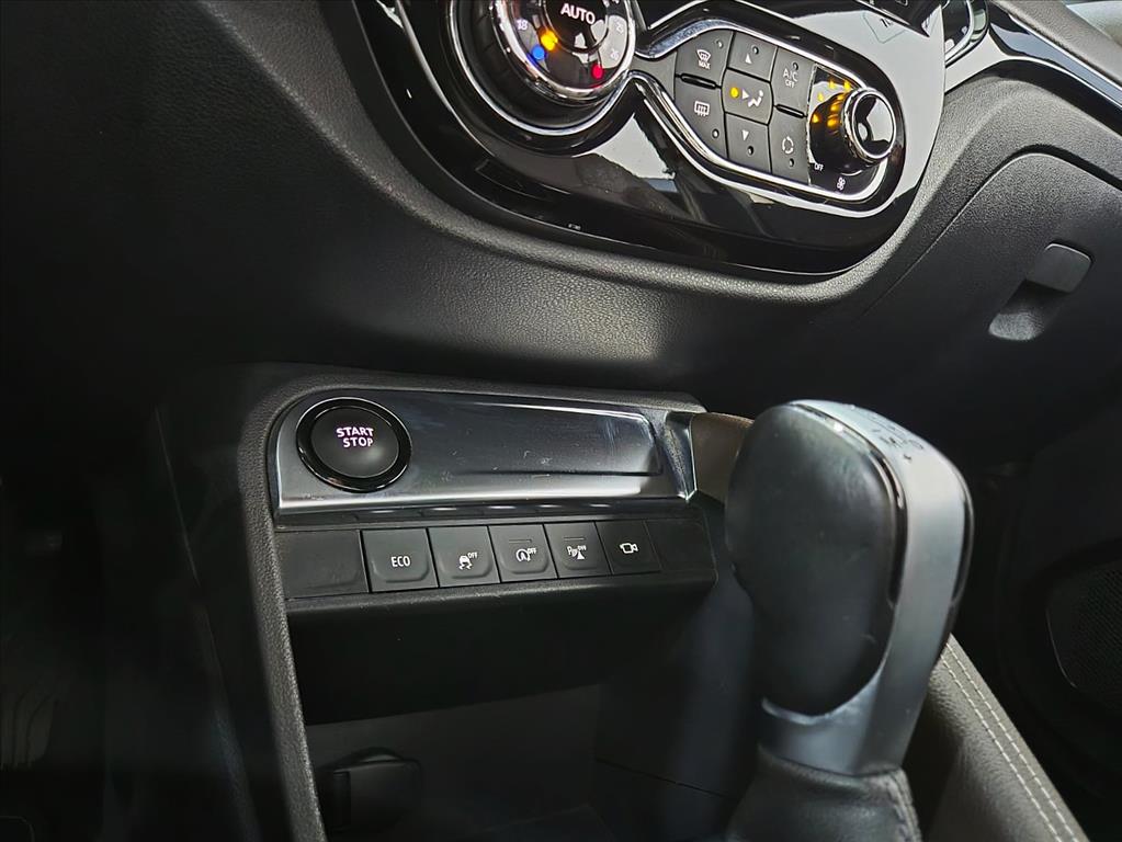 Renault-CAPTUR-1.3 TCE FLEX ICONIC X-TRONIC