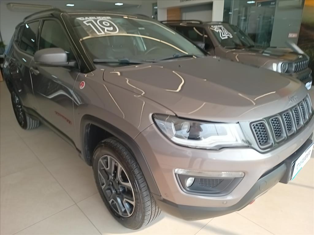 COMPASS 2.0 16V DIESEL TRAILHAWK 4X4 AUTOMÁTICO6