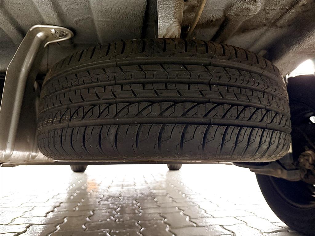 Volkswagen Saveiro - 1.6 MSI TRENDLINE CS 8V FLEX 2P MANUAL