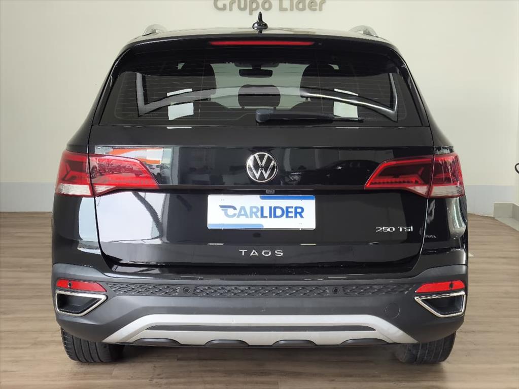 TAOS 1.4 250 TSI TOTAL FLEX HIGHLINE AUTOMÁTICO10
