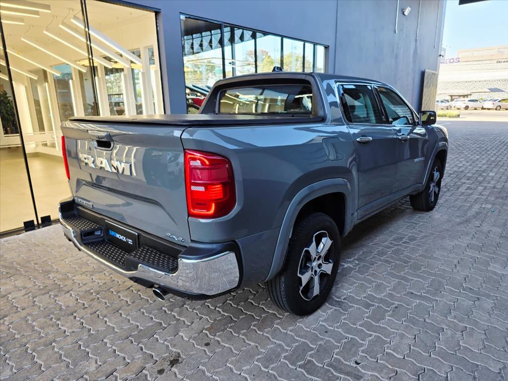RAMPAGE 2.0 HURRICANE 4 TURBO GASOLINA LARAMIE 4X4 AUTOMÁTICO3