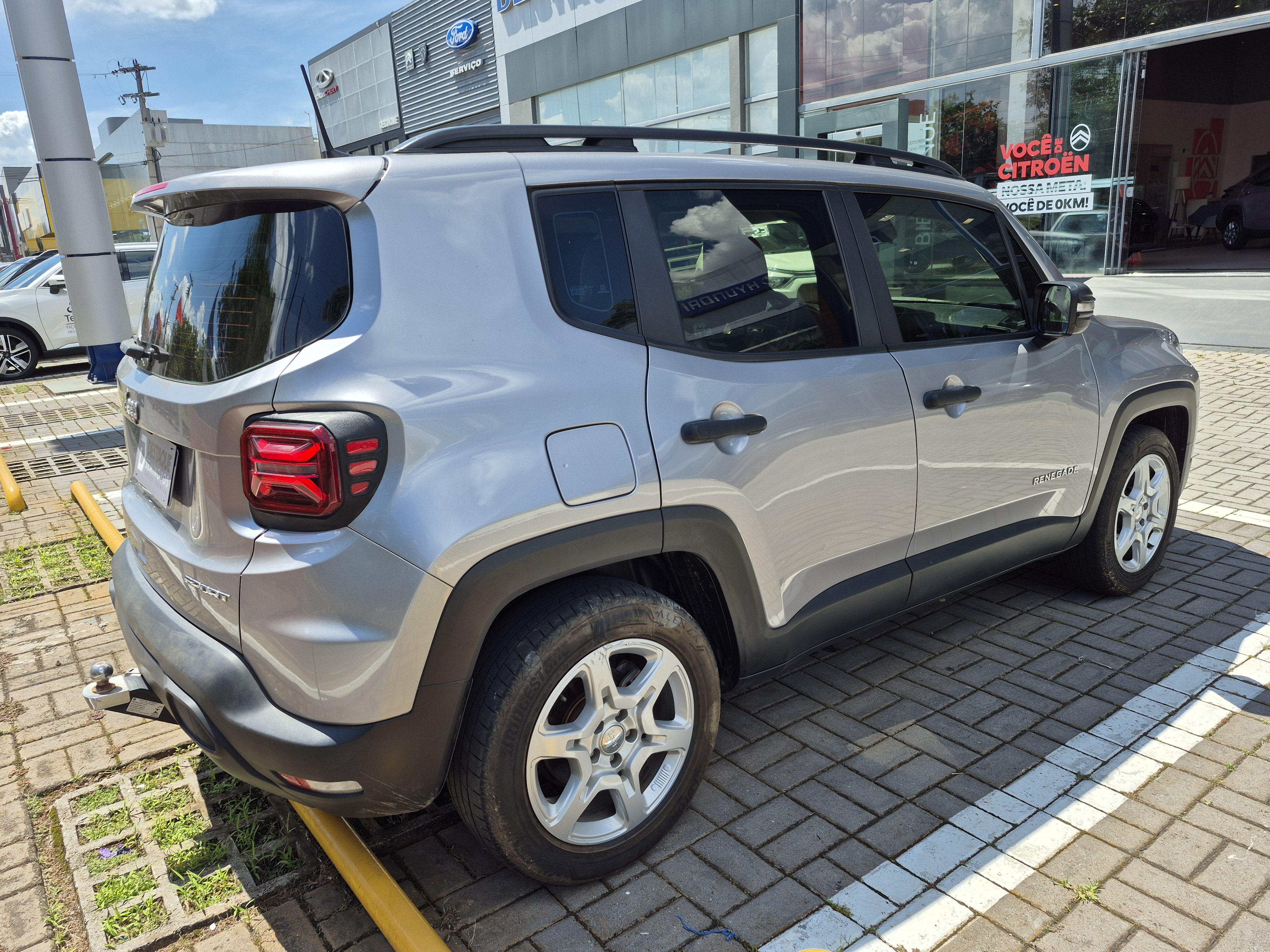 Foto ilustrativa do carro