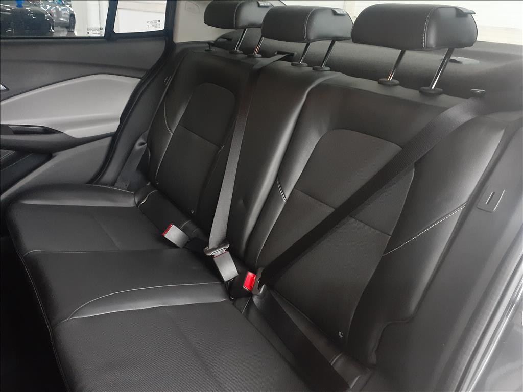 ONIX PLUS 1.0 TURBO FLEX PREMIER AUTOMÁTICO6