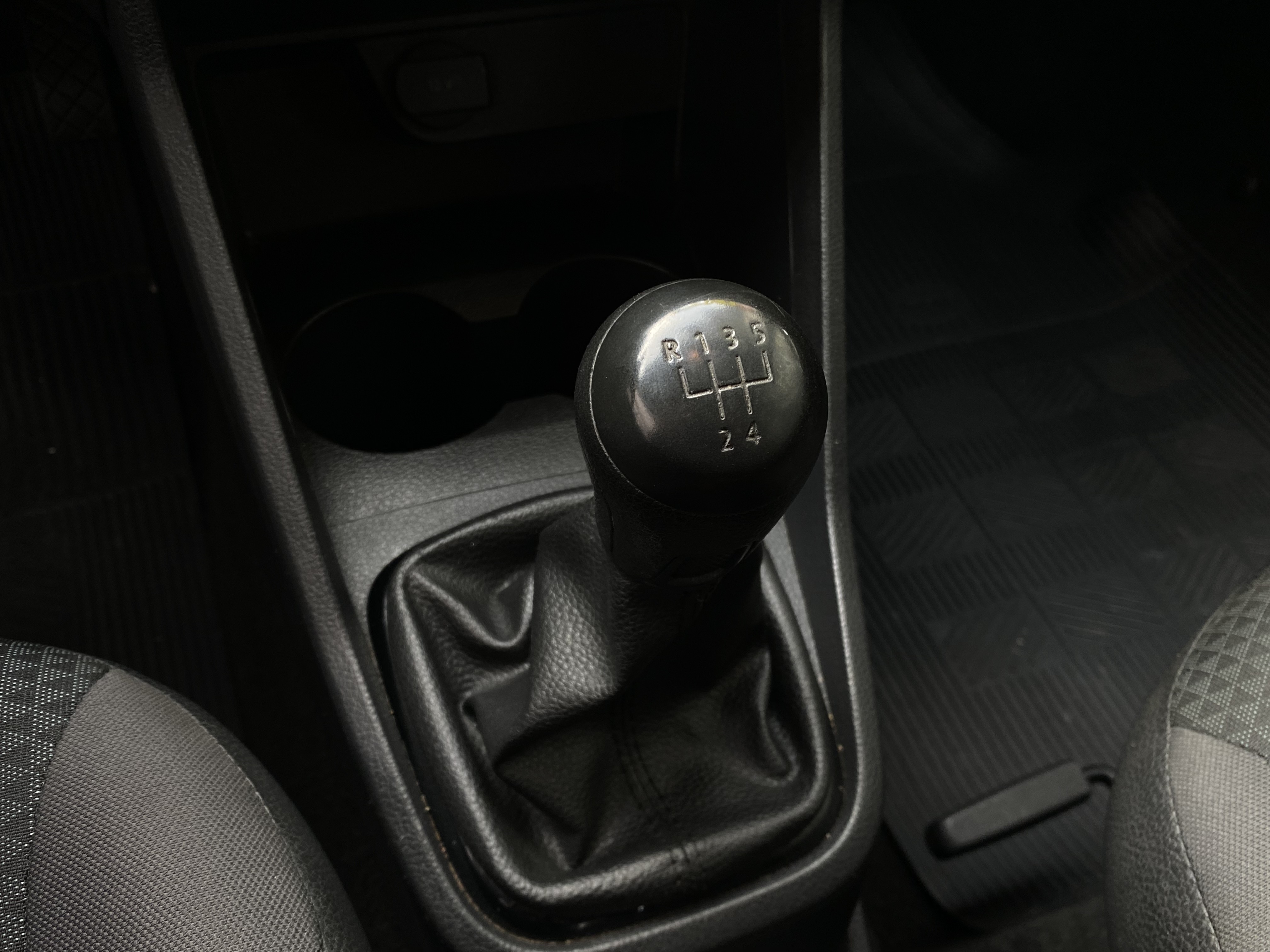 GOL 1.0 12V MPI TOTALFLEX 4P MANUAL10