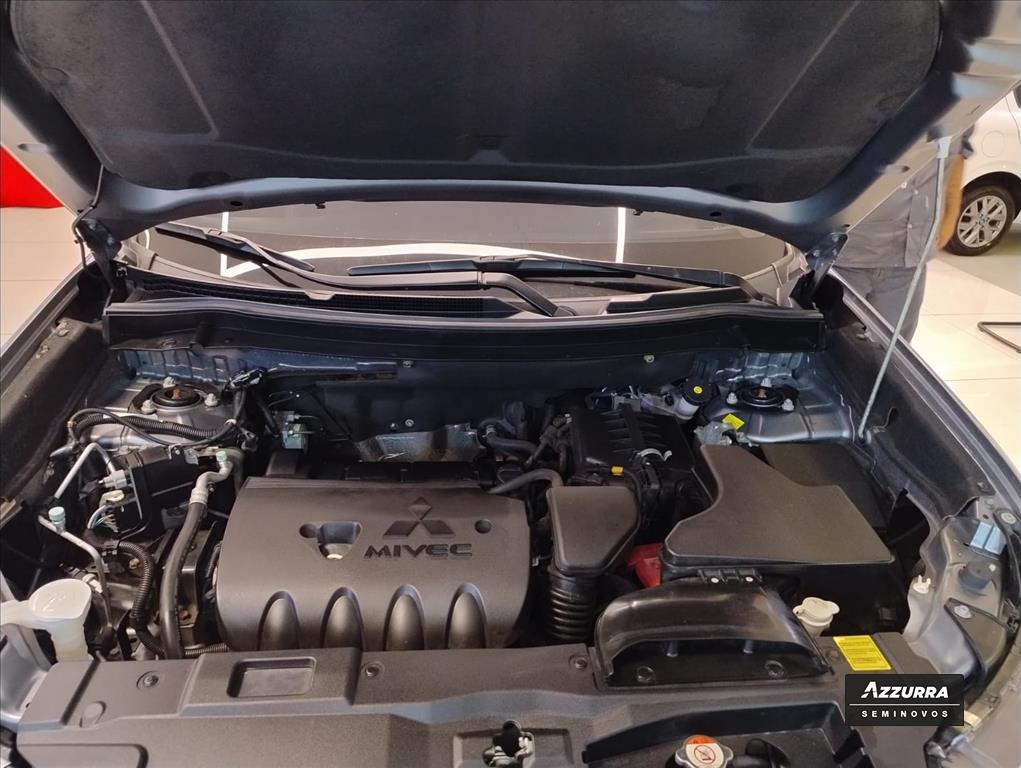 OUTLANDER 2.0 MIVEC GASOLINA HPE AUTOMÁTICO
