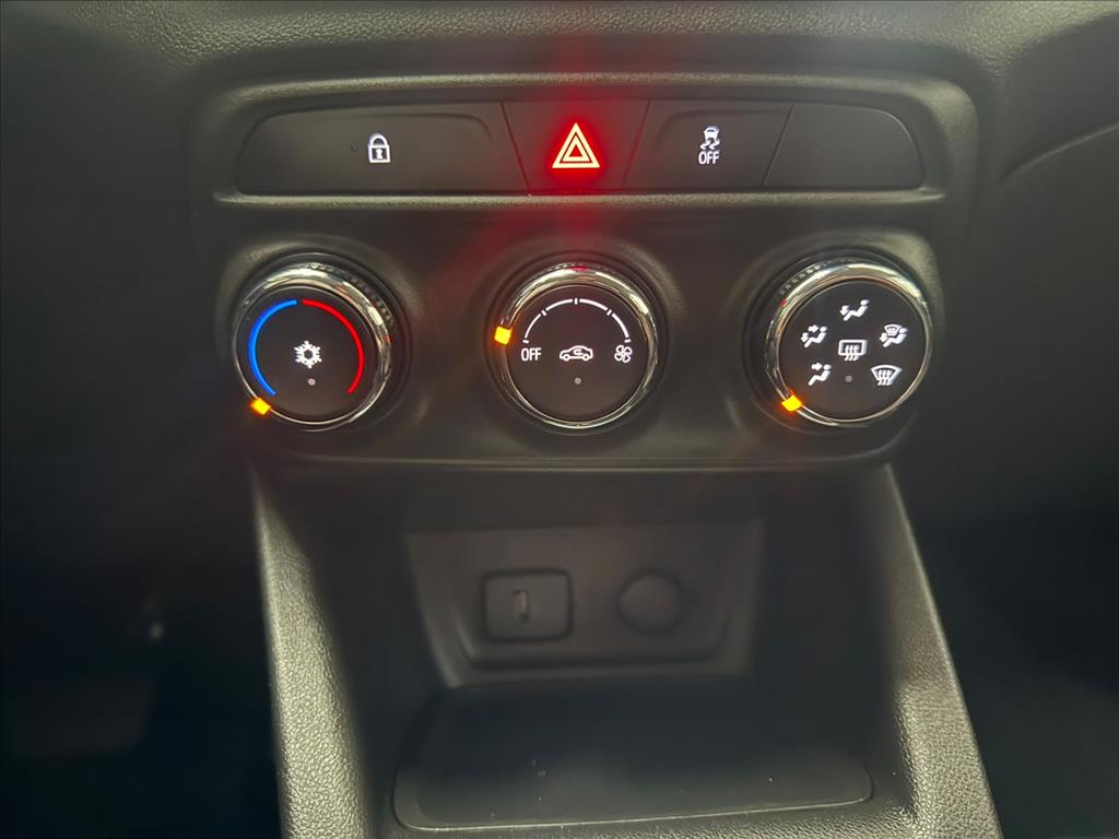 TRACKER 1.0 TURBO FLEX LTZ AUTOMÁTICO11