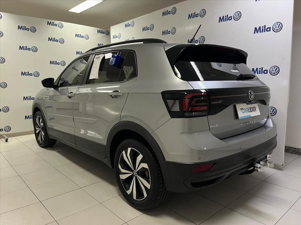 T-CROSS 1.0 200 TSI TOTAL FLEX AUTOMÁTICO2