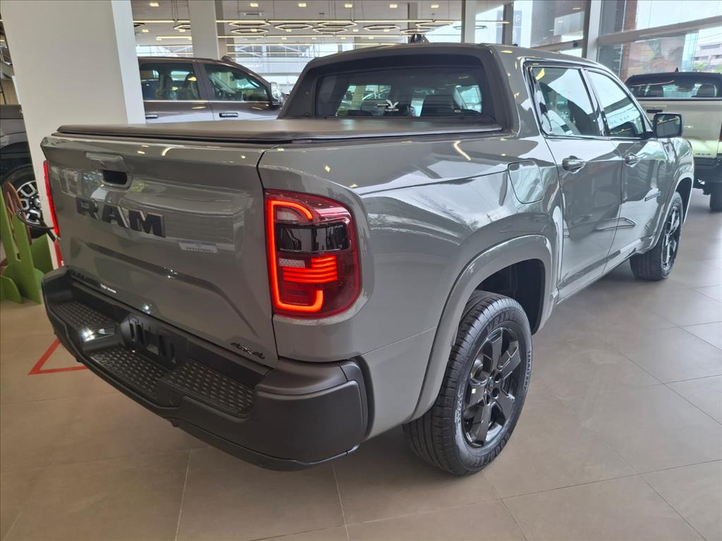 RAMPAGE 2.2 TURBO DIESEL LARAMIE 4X4 AUTOMÁTICO5