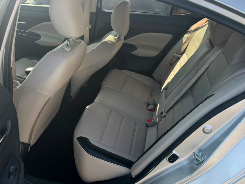 VERSA 1.6 16V FLEX EXCLUSIVE XTRONIC8