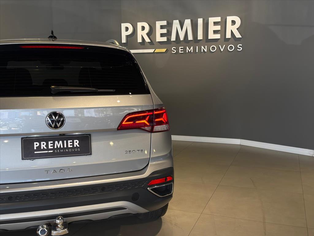 TAOS 1.4 250 TSI TOTAL FLEX HIGHLINE AUTOMÁTICO11