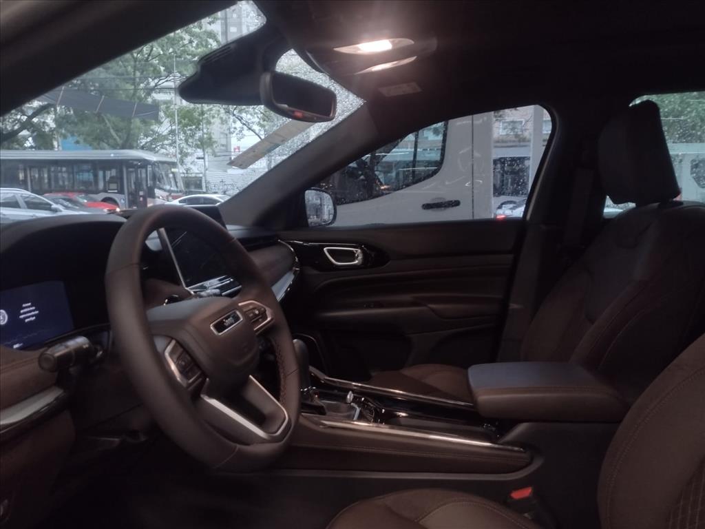 Jeep-COMMANDER-2.0 HURRICANE 4 TURBO GASOLINA OVERLAND AT9