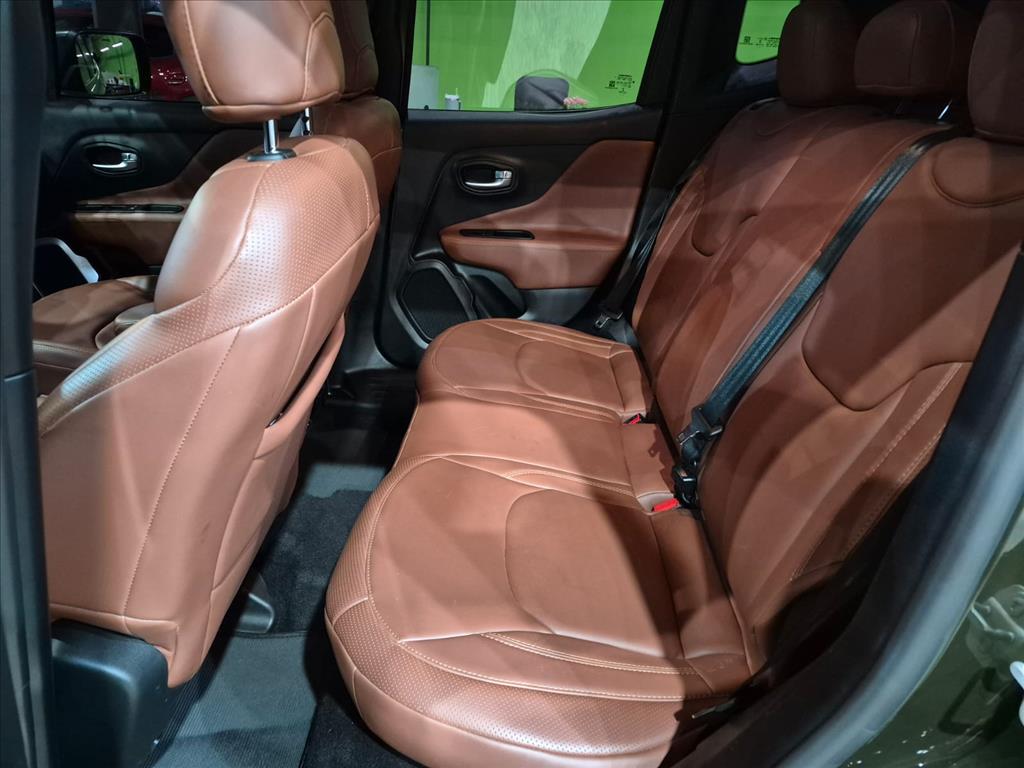 RENEGADE 1.8 16V FLEX SPORT 4P AUTOMÁTICO13