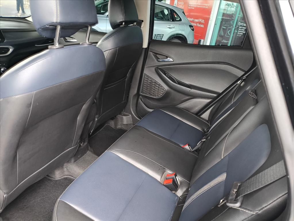 TRACKER 1.2 TURBO FLEX PREMIER AUTOMÁTICO12