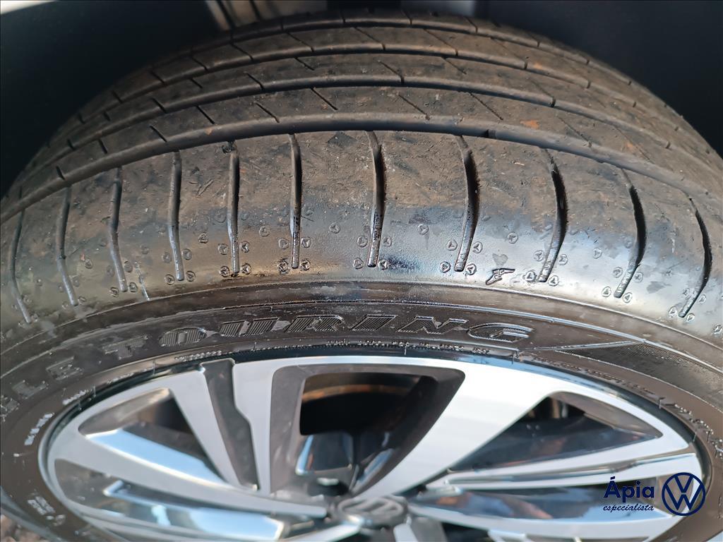 VIRTUS 1.0 200 TSI HIGHLINE AUTOMÁTICO12