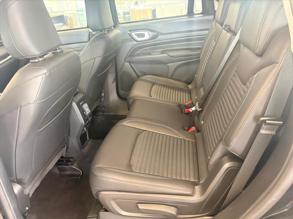 COMMANDER 1.3 T270 TURBO FLEX LONGITUDE AT615