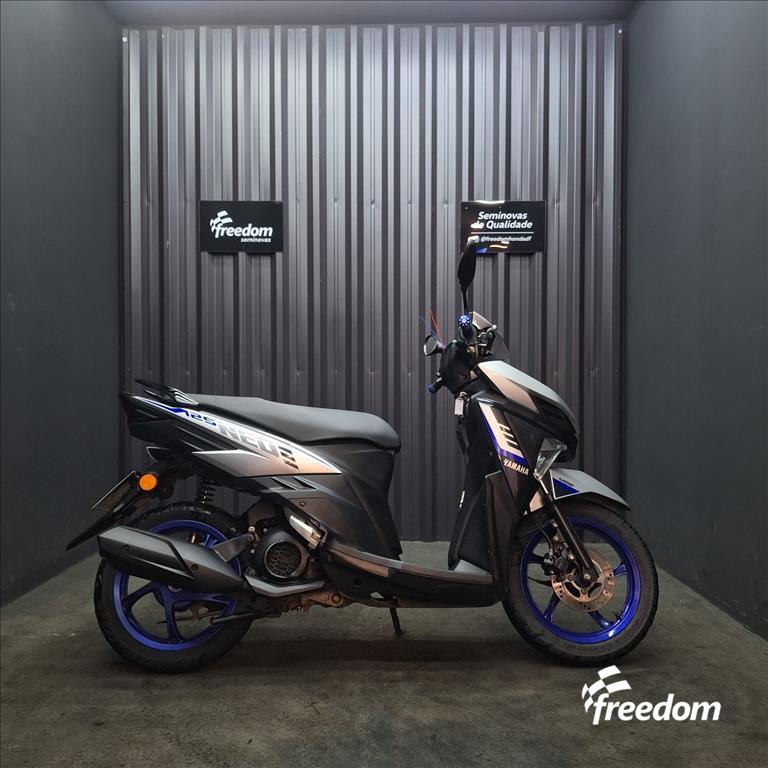 Moto YAMAHA do modelo NEO 125 2022/2022