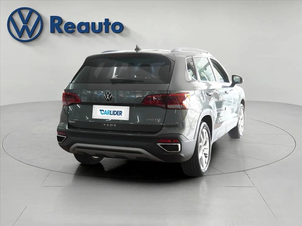 TAOS 1.4 250 TSI TOTAL FLEX COMFORTLINE AUTOMÁTICO3