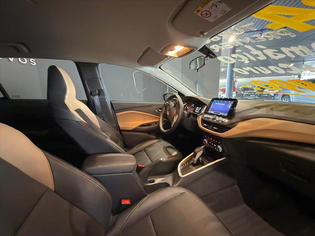 ONIX 1.0 TURBO FLEX PREMIER AUTOMÁTICO4