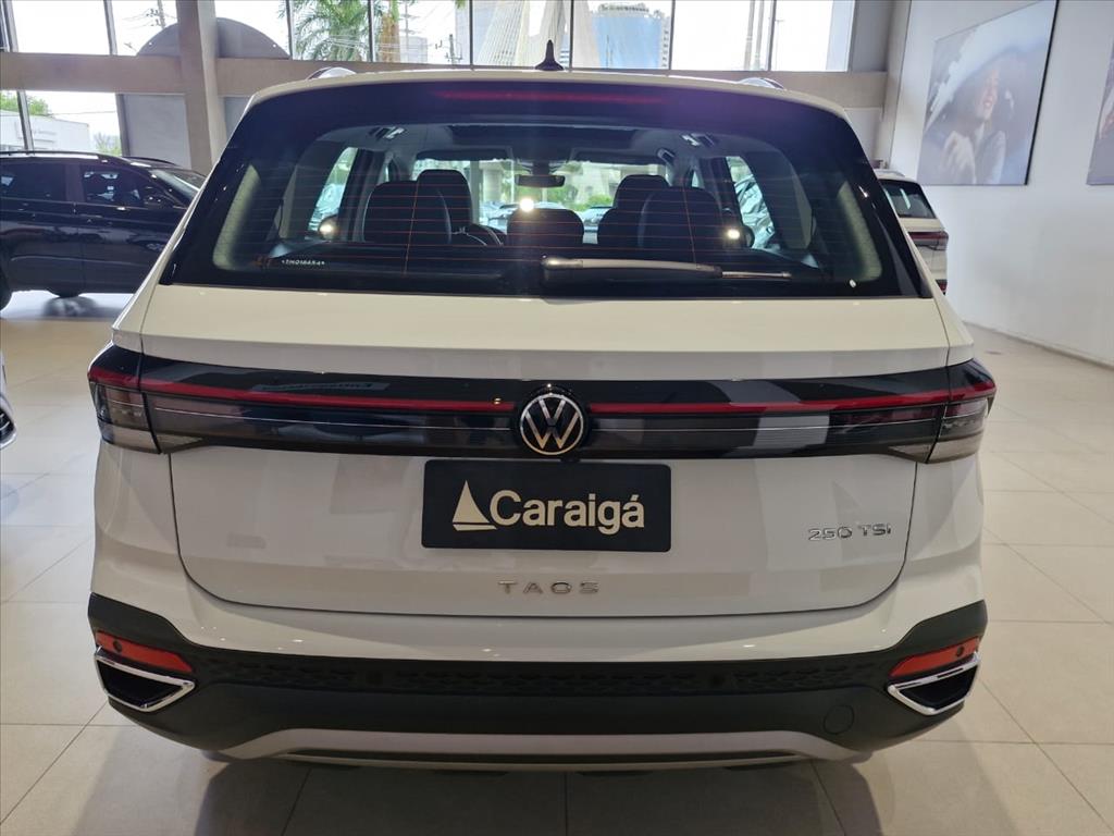 TAOS 1.4 250 TSI TOTAL FLEX HIGHLINE AUTOMÁTICO4