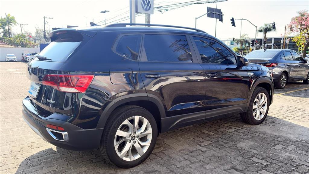 TAOS 1.4 250 TSI TOTAL FLEX COMFORTLINE AUTOMÁTICO4