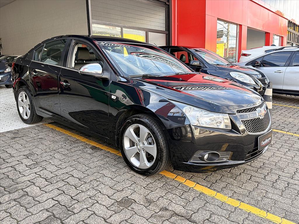 Chevrolet Cruze - 1.8 LT 16V FLEX 4P AUTOMÁTICO