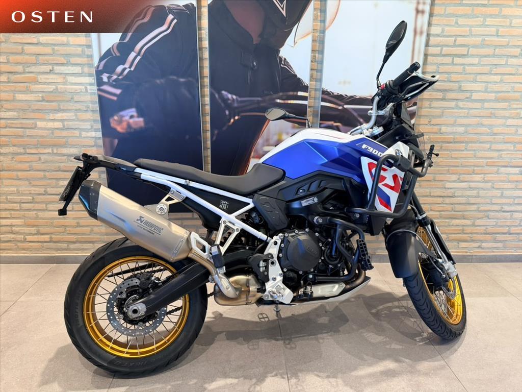BMW Motorrad-F-900 GS TROPHY