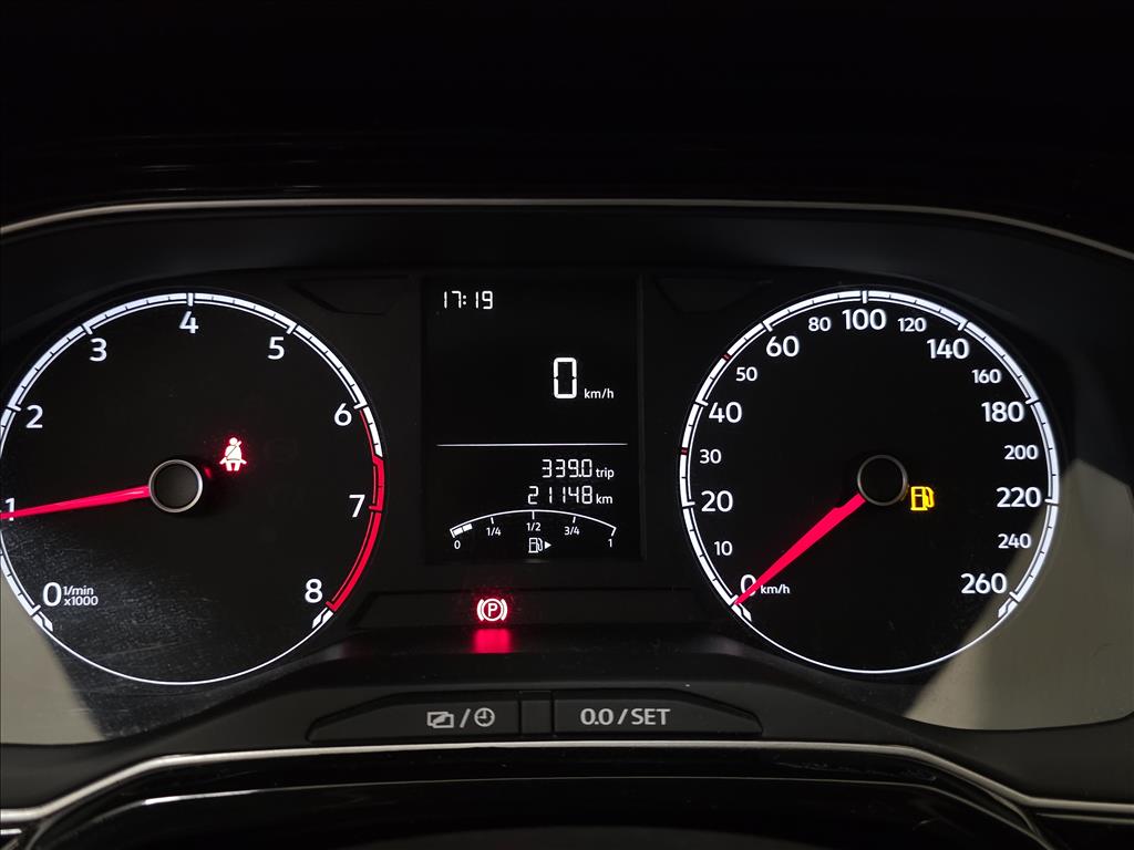 POLO 1.0 MPI ROCK IN RIO MANUAL10