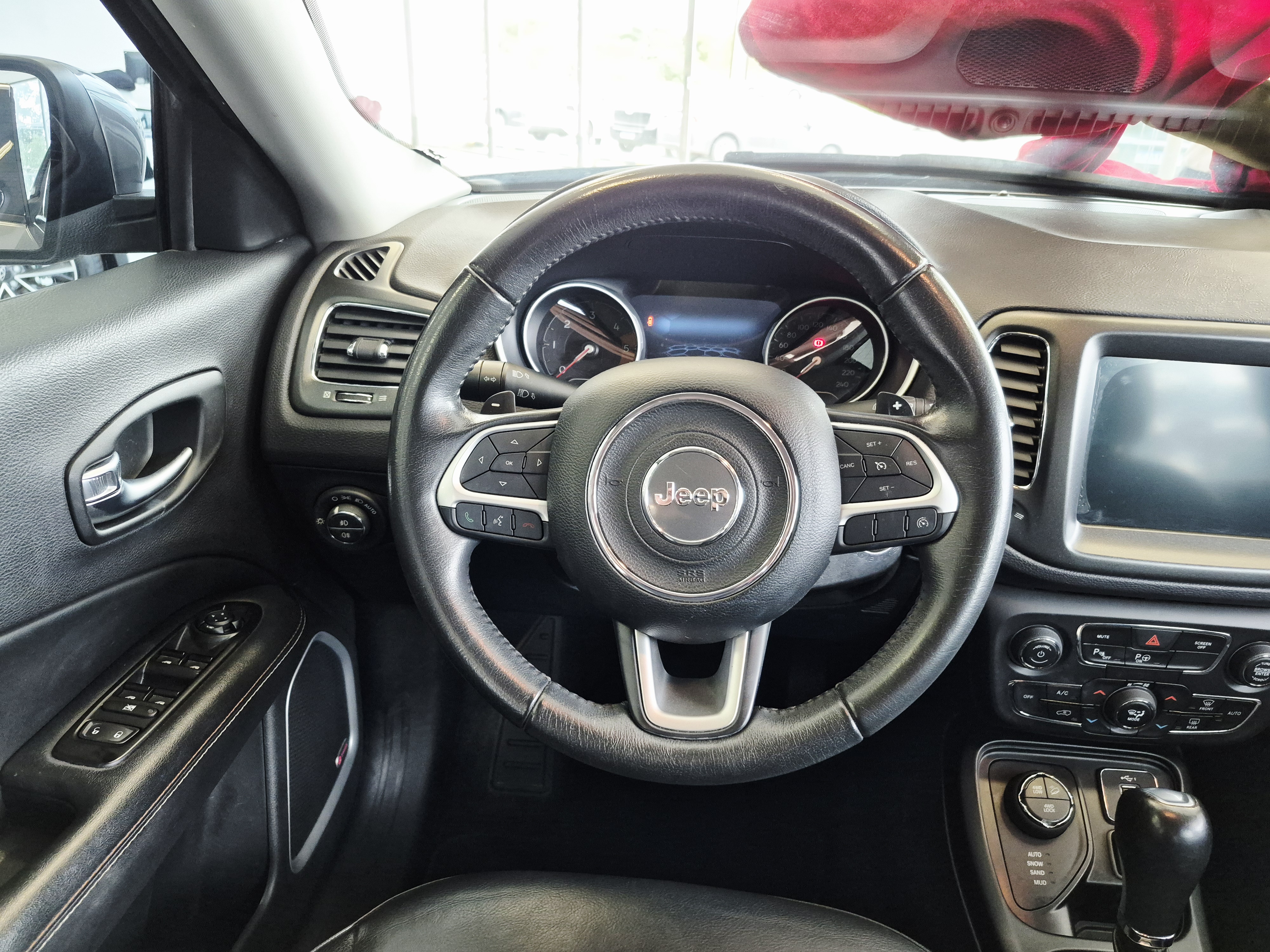 Foto ilustrativa do carro